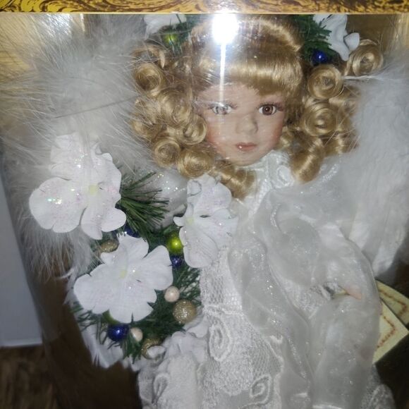 COLLECTOR's CHOICE Fine Bisque Porcelain 14" Winged Fairy Princess Doll. Packagi - Picture 5 of 12